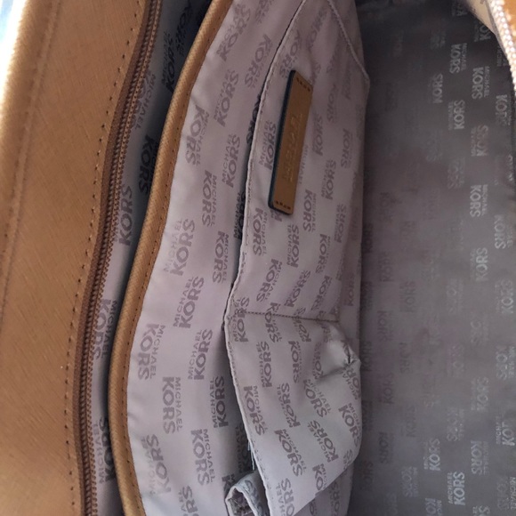 Michael Kors Tote Purse - Picture 3 of 3